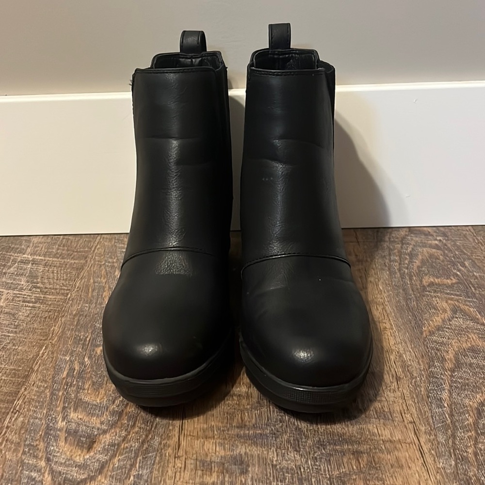Athlefit boots